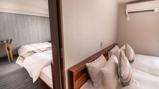 ラージ ツインルーム