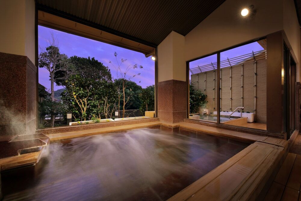 ゆったり大浴場にプライベート感ある貸切温泉3725864