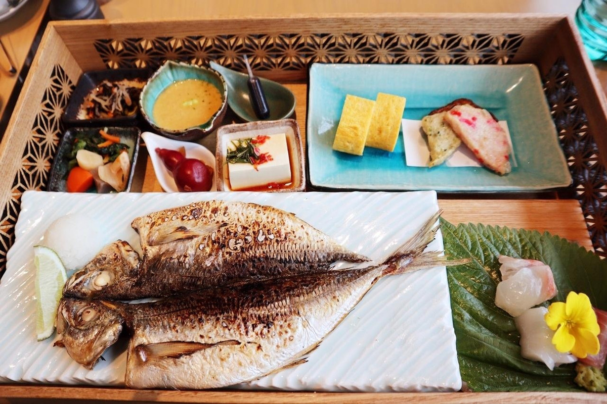 朝食の和定食