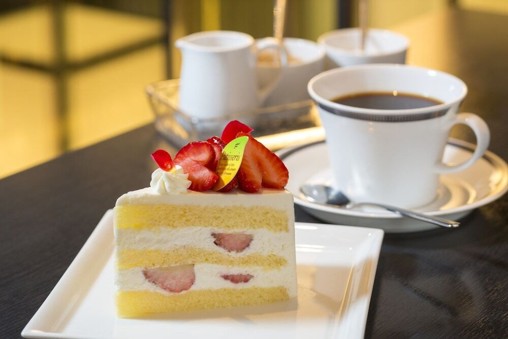 ホテルメイドの特製ケーキセット