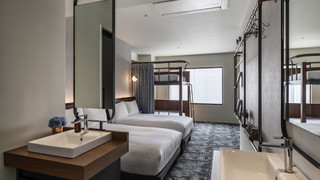 スーペリアツイン バンクルーム