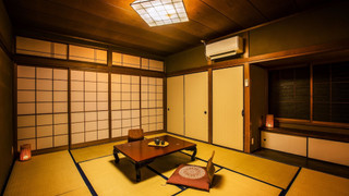 [禁煙] スーペリア和洋室ツイン 内風呂なし(眺望なし)