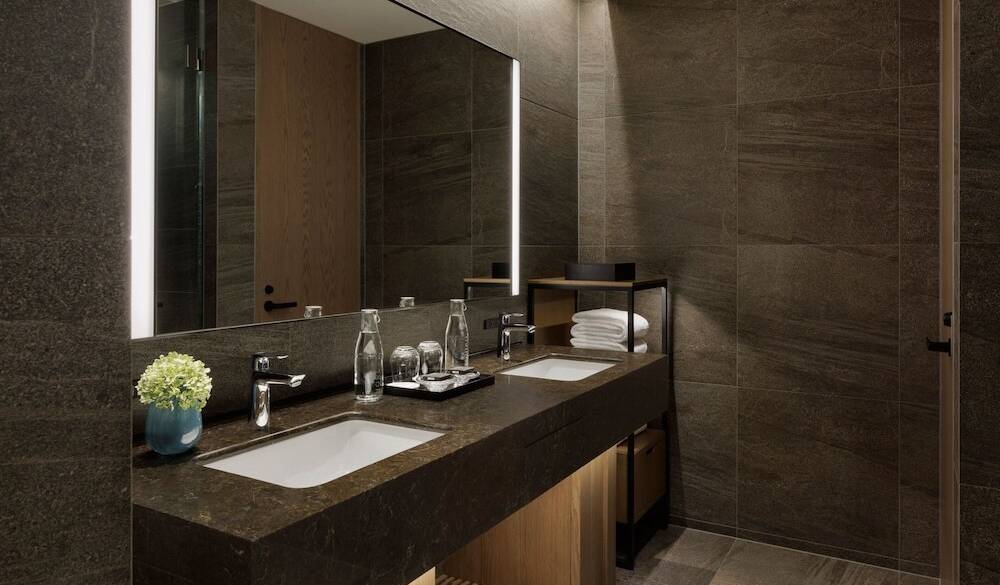 デラックスバスルーム一例 / 3