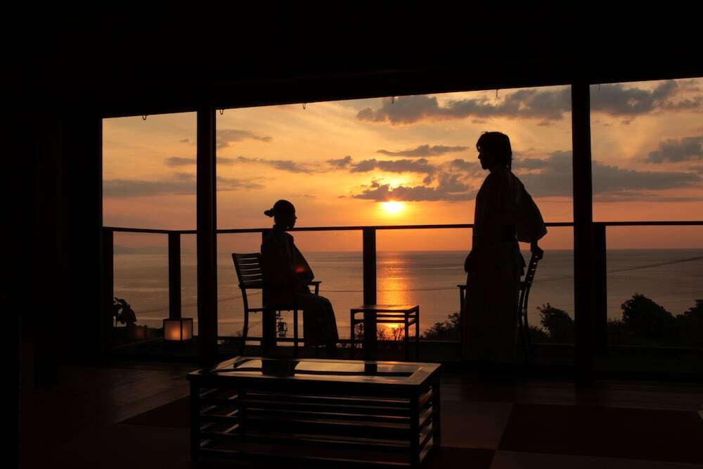 美しい景色、心身ともに癒される温泉、地元でとれるグルメに酔いしれて4084896
