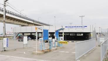 駐車場 / 14