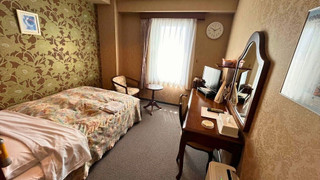 街側セミダブルルーム