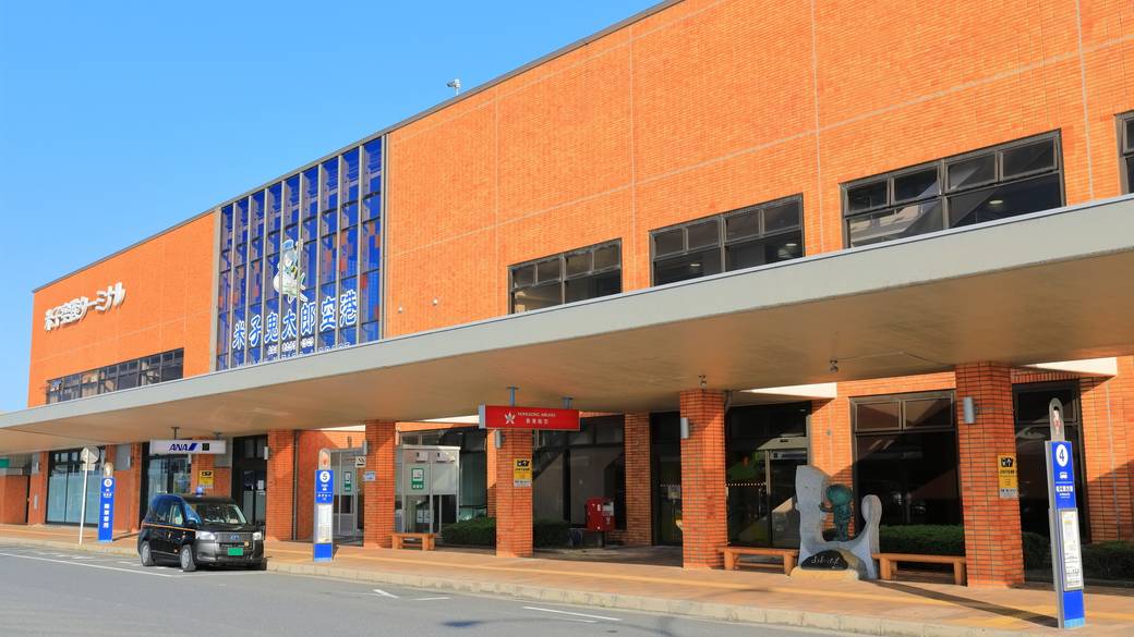 米子鬼太郎空港 / 2