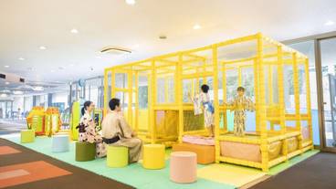 子供用の遊び場 - 屋内 / 5