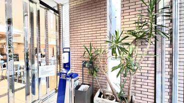 施設の入り口 / 6