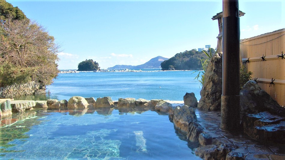 海を望む花の宿でゴージャスなグルメステイ3933593