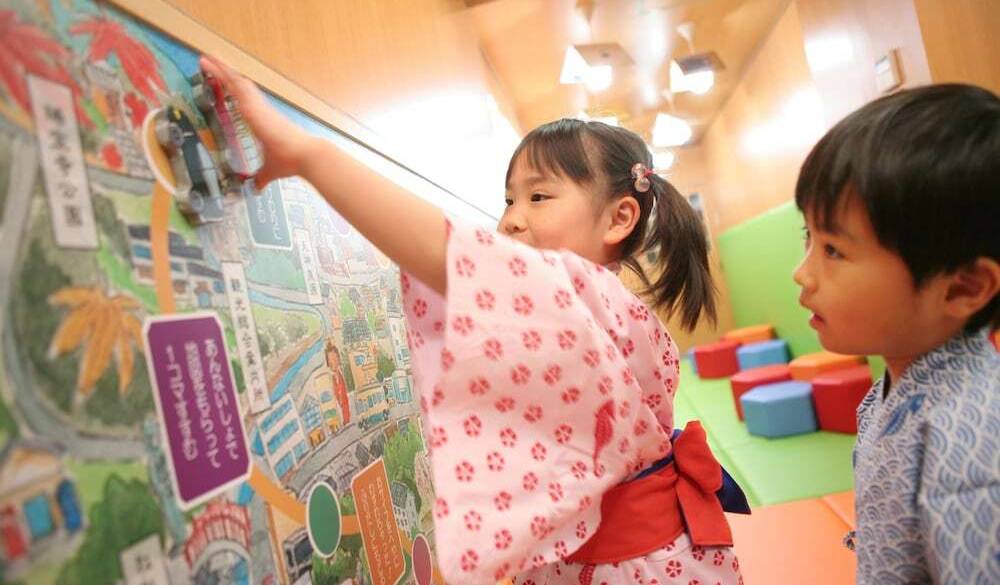 夜は眠くなるまで
楽しく過ごそう♪ / 4