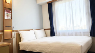 エコノミー ダブルルーム 喫煙可