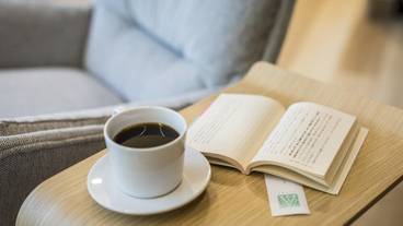 ロビーラウンジ / 3