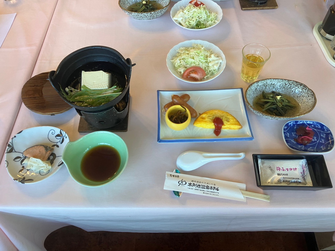 朝食
