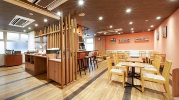 施設内の設備 / 13