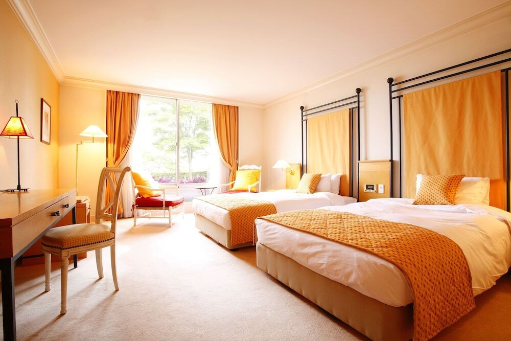 山上で美食と絶景を楽しむ極上ステイ3849091