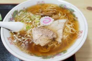 「三忠食堂 本店」 料理 31467306 中華ソバ￥584-