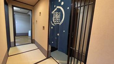 内部エントランス / 2