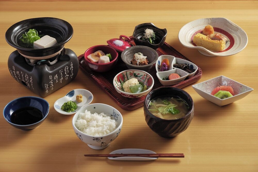 朝食