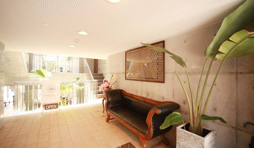 エントランス② / 4