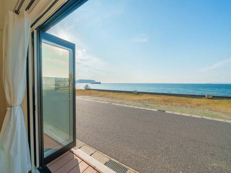 竜島オーシャンビュー別荘 / 2