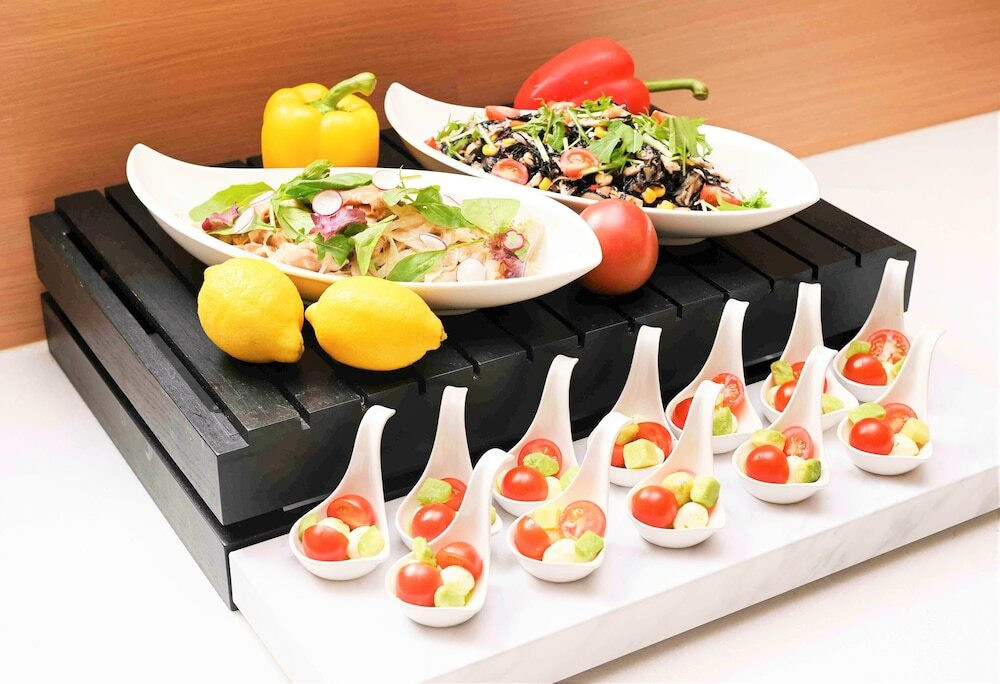 朝食
