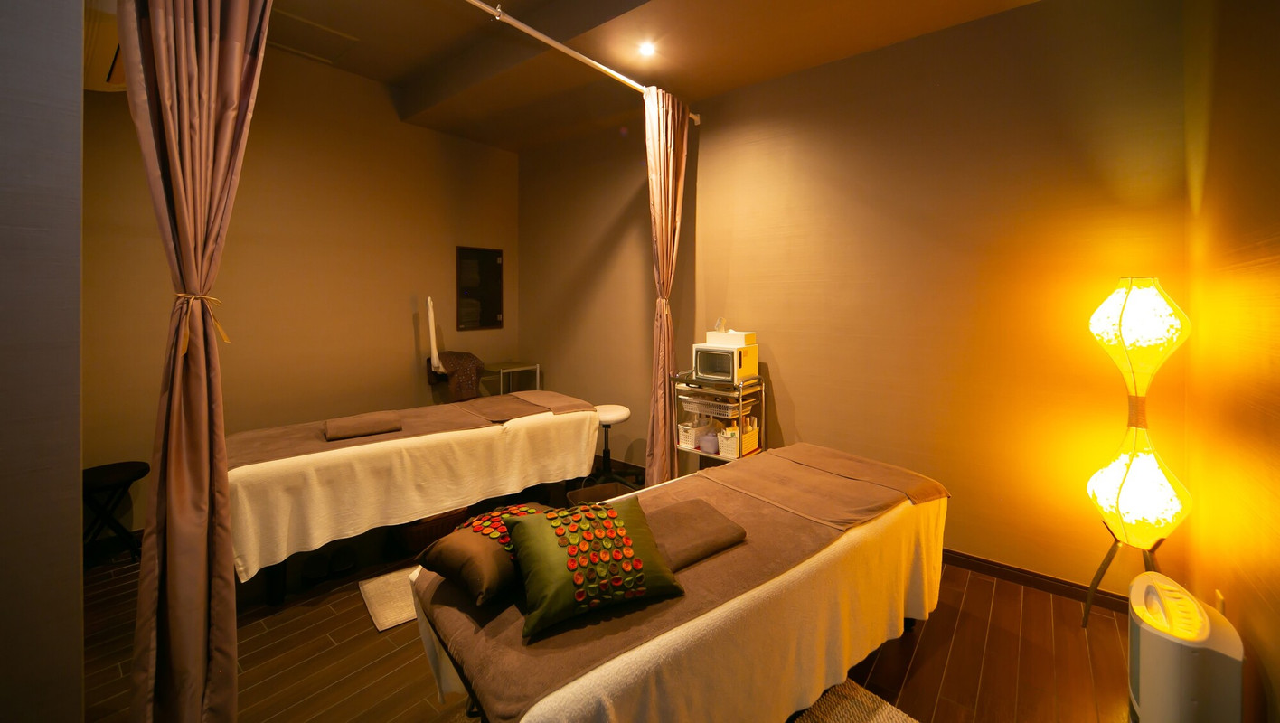 箱根七瀬（ハコネナナセ） / 1