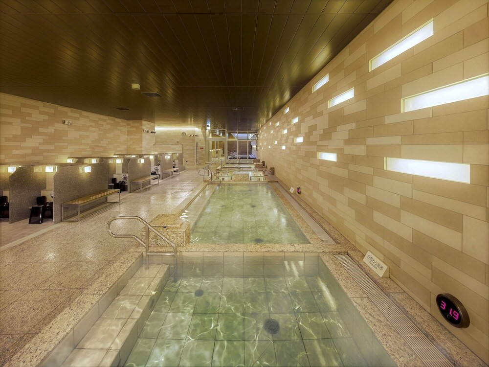 併設の天然温泉施設で極上の癒やし時間を4265329