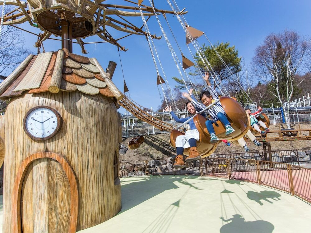 子供用の遊び場 - 屋外