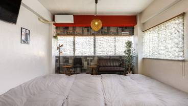 客室内のダイニングエリア / 18