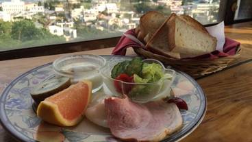 食事・飲み物 / 5