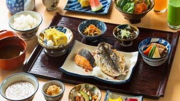朝食 / 7