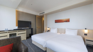 プレミアム ツインルーム バスルームからの眺望あり 15~16階 禁煙 38平米