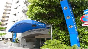 施設の入り口 / 9