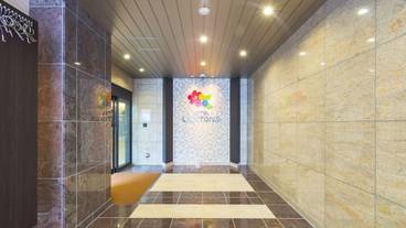 施設の入り口 / 8