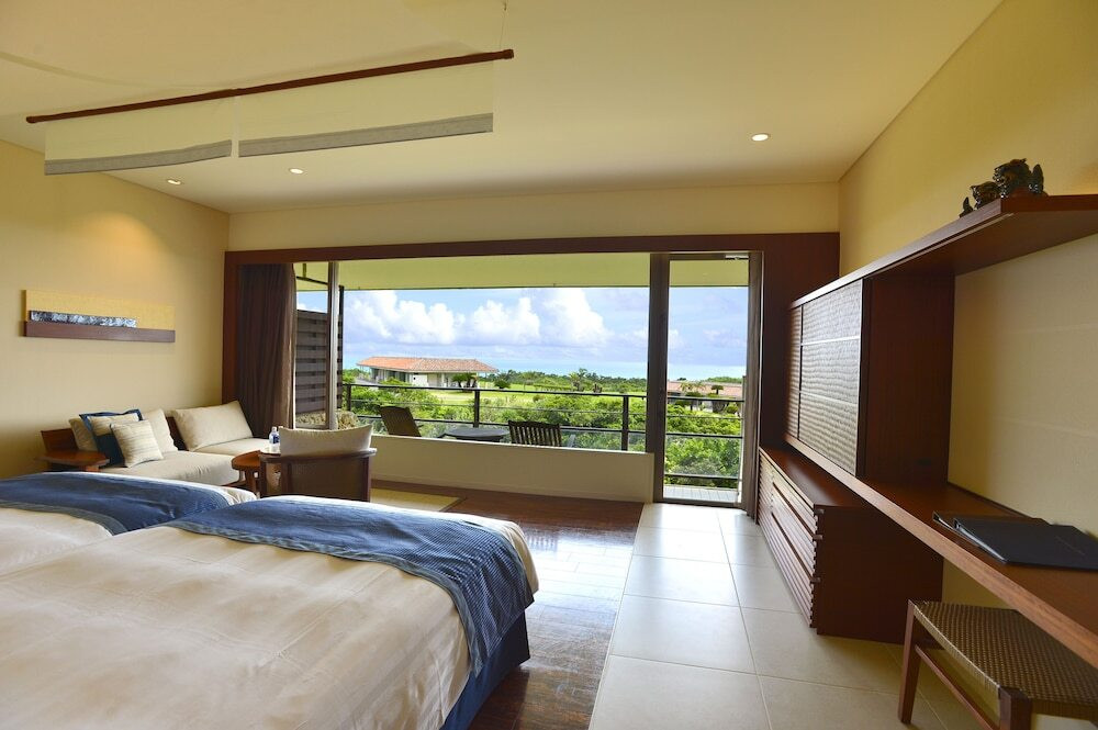 離島レジャーを思い通りに楽しめる大型ホテル3446174