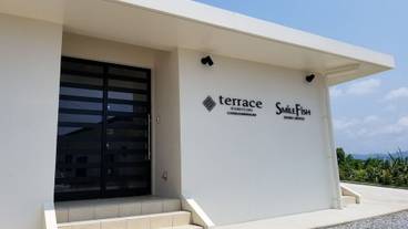 施設の入り口 / 5