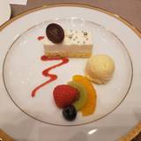 宝塚ホテル（タカラヅカホテル）