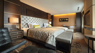 [本館] ロイヤルスイート 110平米 1-2名