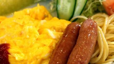 食事・飲み物 / 3