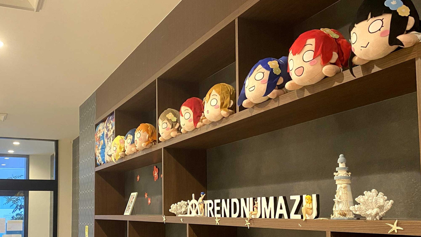 「ラブライブ！」のグッズと絶品海鮮丼に心癒される3656331