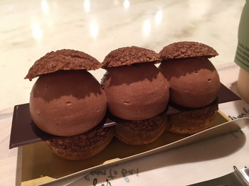 「グリーン ビーン トゥ バー チョコレート」 料理 57190433 ころんとしたビジュアルが可愛い♪