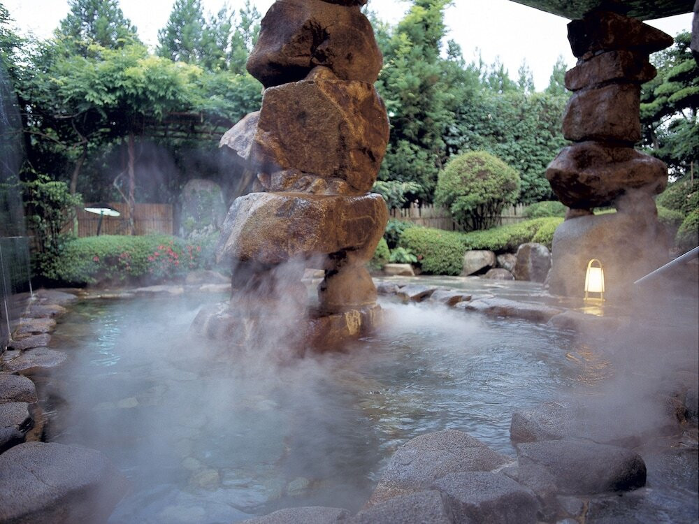 露天風呂付き客室でゆったり快適。年齢に合わせて選べるお子様ランチがうれしい♪4376728