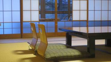 客室内のダイニングエリア / 22