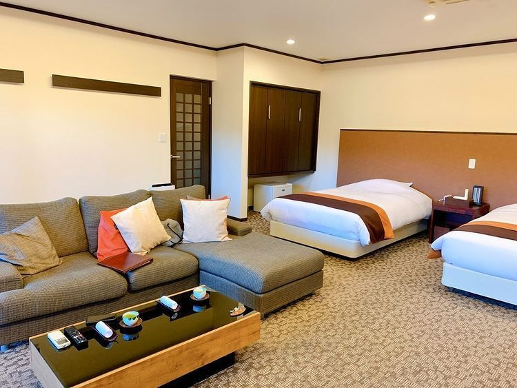 箱根 強羅 月の泉（ハコネ ゴウラ ツキノイズミ） / 2