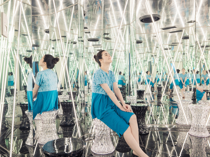 一歩入ると不思議な感覚になる「華鏡房」。温まった体をクールダウンすると血行促進に効果があるそう