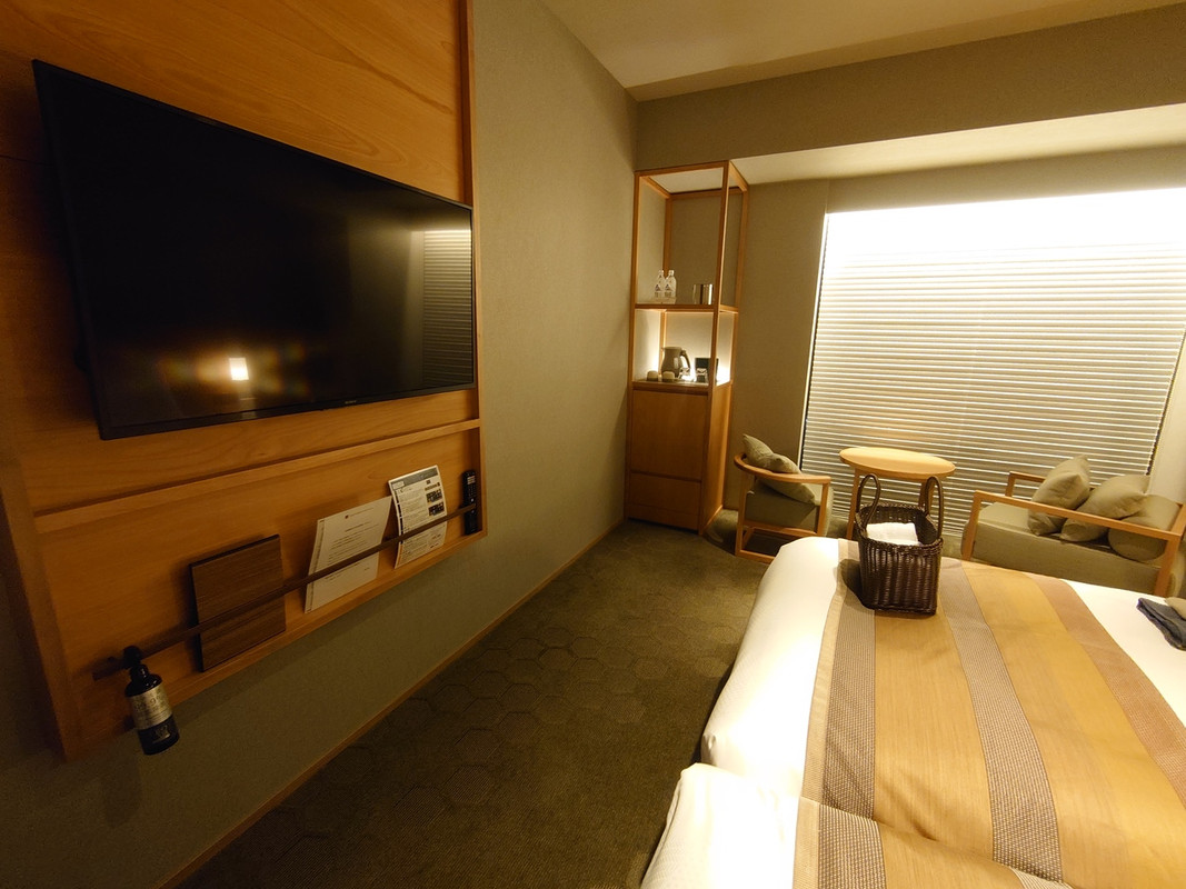 デスクがないため広く感じる