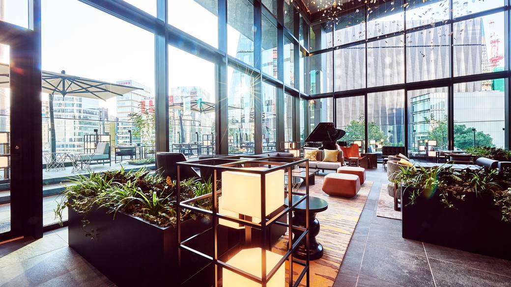 開放的なロビーが
お出迎え / 1