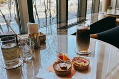 ラウンジ オーロラ