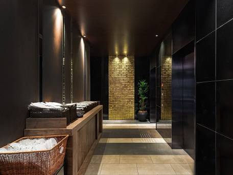 the b なんば黒門 / 2